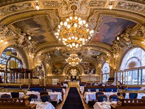 LE TRAIN BLEU (PARIS)