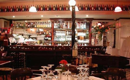 LE SAINT- JULIEN (SAINT-JULIEN-BEYCHEVELLE)